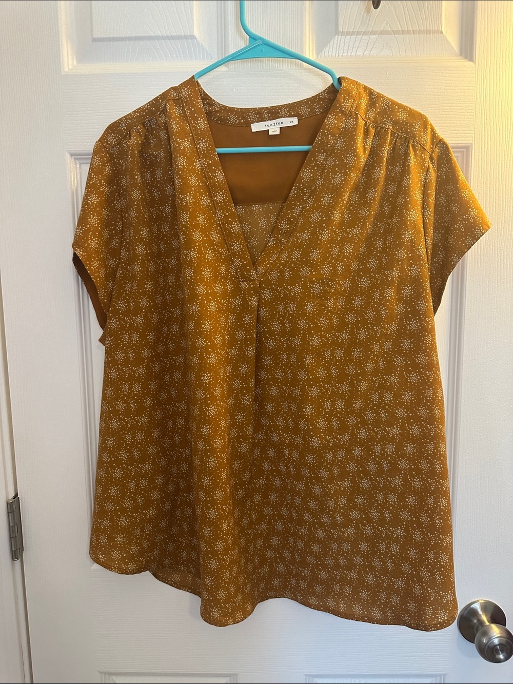 Fun 2 Fun Golden Yellow V-Neck Short Sleeve Top